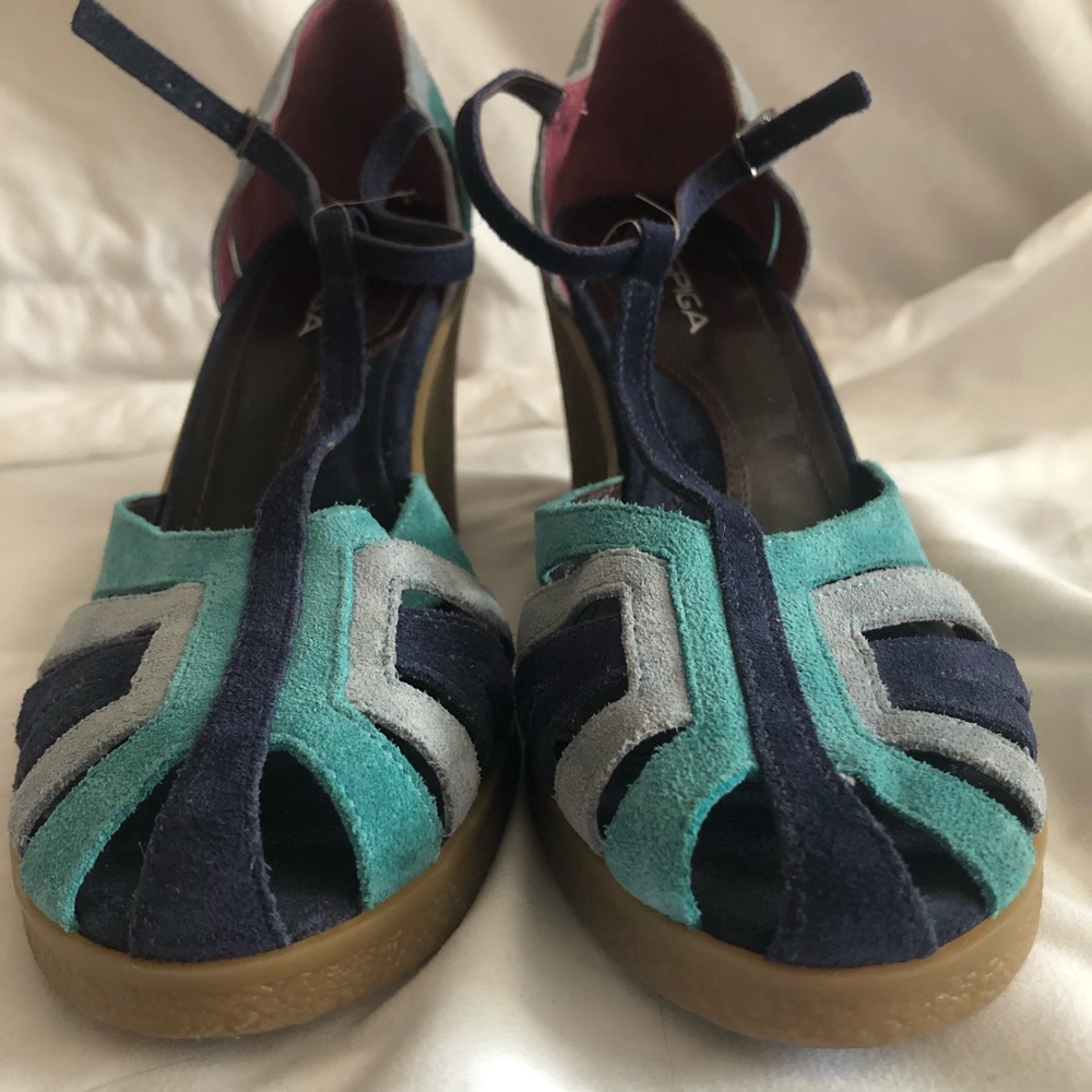 Via Spiga Multicolor Suede Wedge T-Strap Sandals